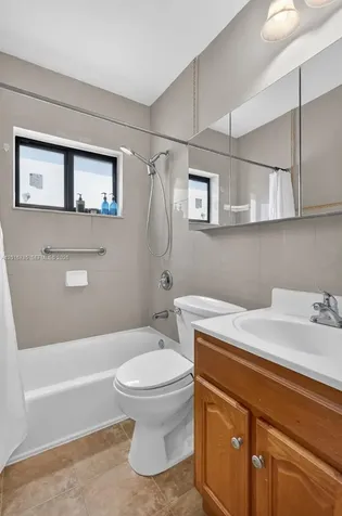 1871 SW 23rd Street Miami FL 33145