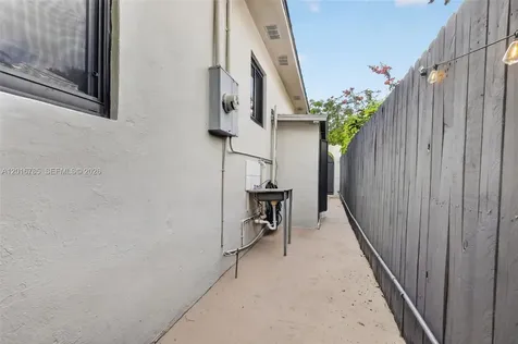 1871 SW 23rd Street Miami FL 33145