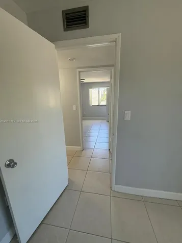 Miami FL 33172