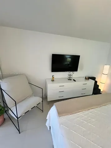 1717 N Bayshore Drive Miami FL 33132
