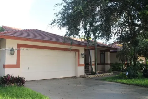 10340 SW 15th Street Pembroke Pines FL 33025