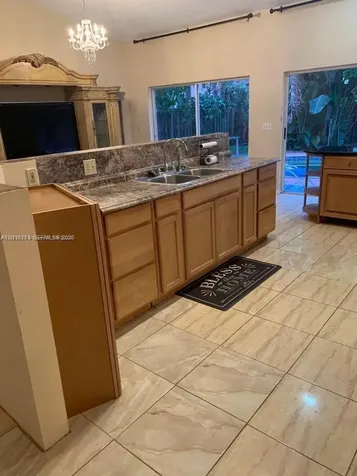 10340 SW 15th Street Pembroke Pines FL 33025