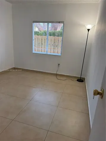 6255 Kendale Lakes Circle Miami FL 33183