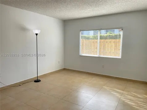 6255 Kendale Lakes Circle Miami FL 33183
