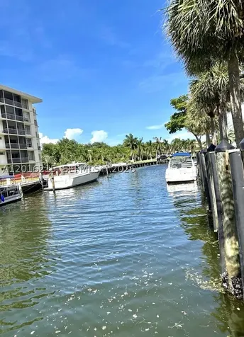 1800 NE 114th Street Miami FL 33181