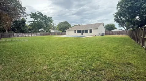 15212 SW 148th Court Miami FL 33187