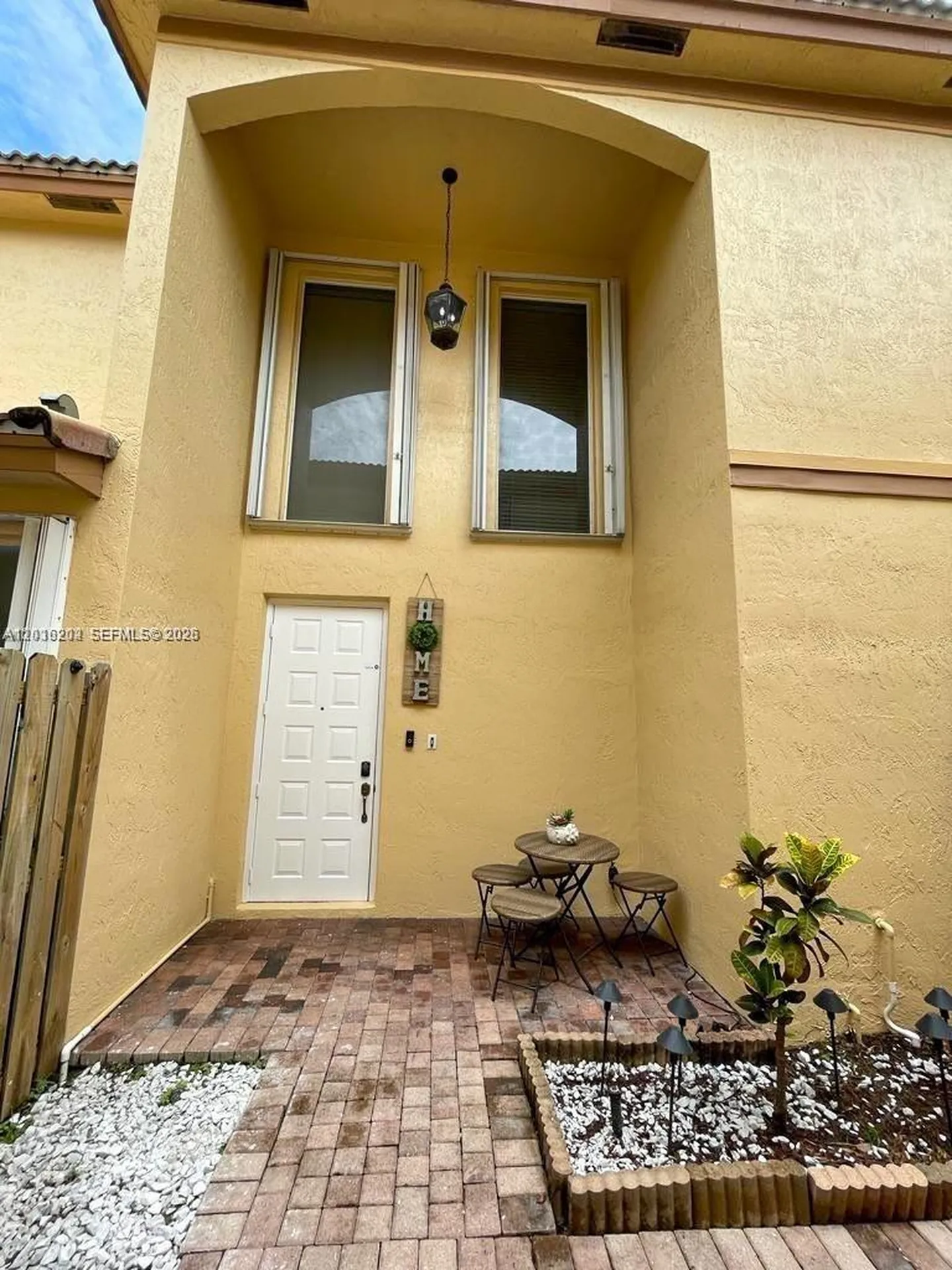 1261 Hayes Street Hollywood FL 33019