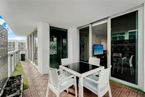 9261 E Bay Harbor Drive Bay Harbor Islands FL 33154