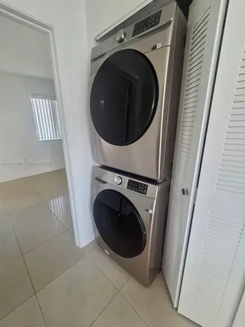 2170 NE 167th Street North Miami Beach FL 33162
