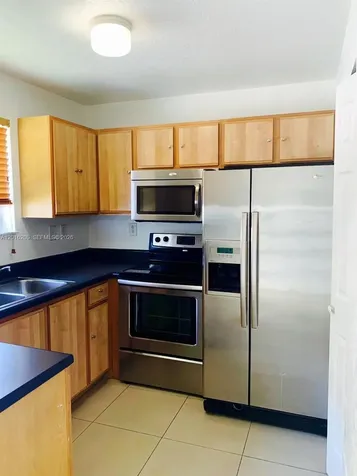 2170 NE 167th Street North Miami Beach FL 33162
