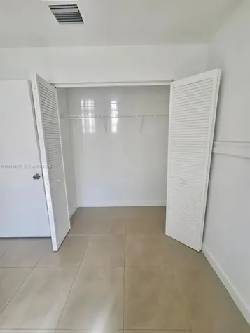 2170 NE 167th Street North Miami Beach FL 33162