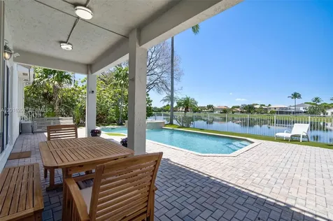 16735 NW 11th Street Pembroke Pines FL 33028