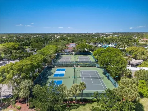 16735 NW 11th Street Pembroke Pines FL 33028