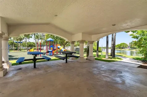 16735 NW 11th Street Pembroke Pines FL 33028