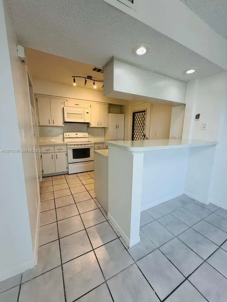 9150 NW 38th Drive Coral Springs FL 33065