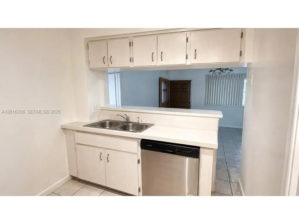 9150 NW 38th Drive Coral Springs FL 33065