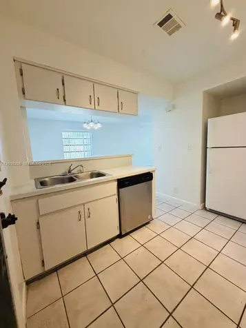 9150 NW 38th Drive Coral Springs FL 33065