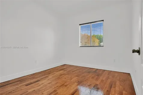 1924 SE 21st Court Homestead FL 33035