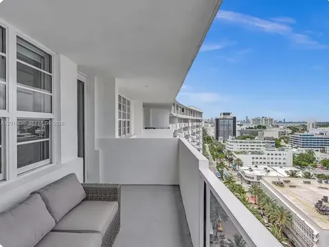 100 Lincoln Road Miami Beach FL 33139