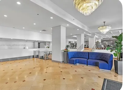 100 Lincoln Road Miami Beach FL 33139