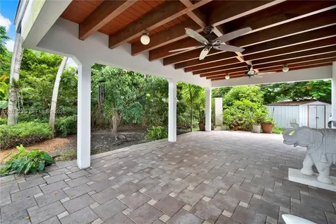 6890 SW 51st Street Miami FL 33155