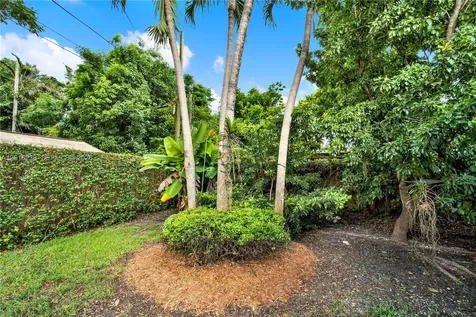 6890 SW 51st Street Miami FL 33155
