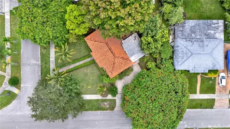 6890 SW 51st Street Miami FL 33155