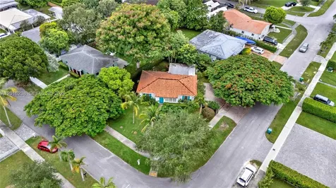 6890 SW 51st Street Miami FL 33155