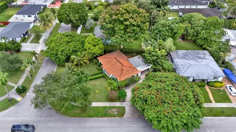 6890 SW 51st Street Miami FL 33155