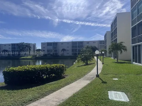 1025 SE 3rd Avenue Dania Beach FL 33004