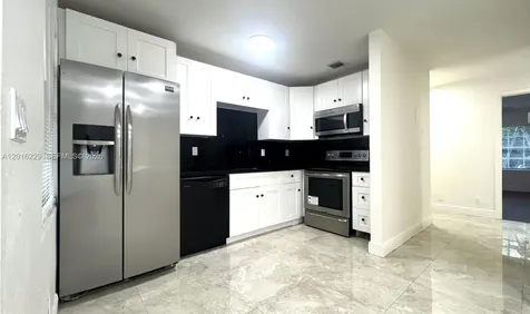 11307 Port Street Cooper City FL 33026