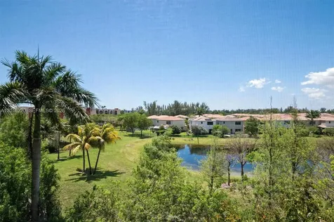 900 NE 195th Street Miami FL 33179