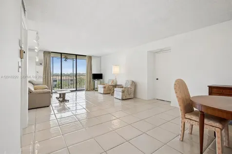 900 NE 195th Street Miami FL 33179