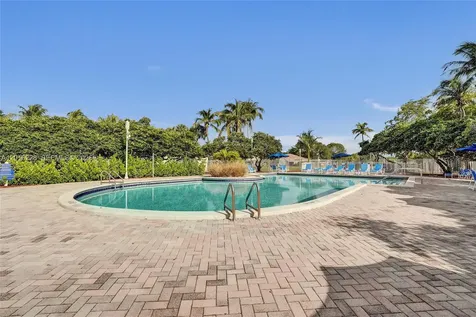 17043 NW 22nd Street Pembroke Pines FL 33028
