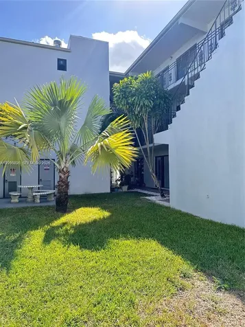 5991 SW 76th Street South Miami FL 33143
