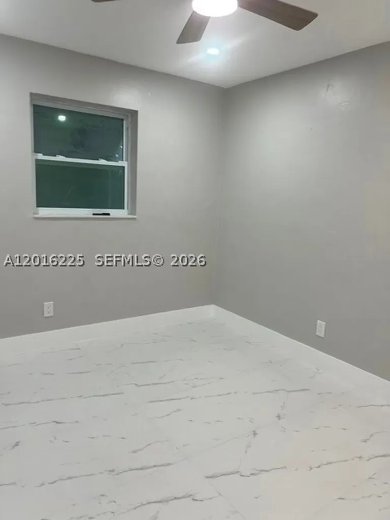 2281 N 56th Terrace Hollywood FL 33021
