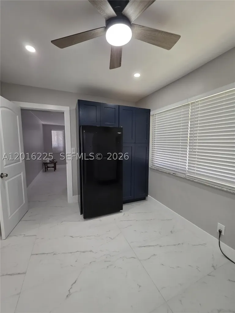 2281 N 56th Terrace Hollywood FL 33021