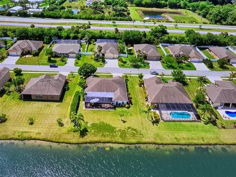 4738 Ashley Lake Circle Vero Beach FL 32967
