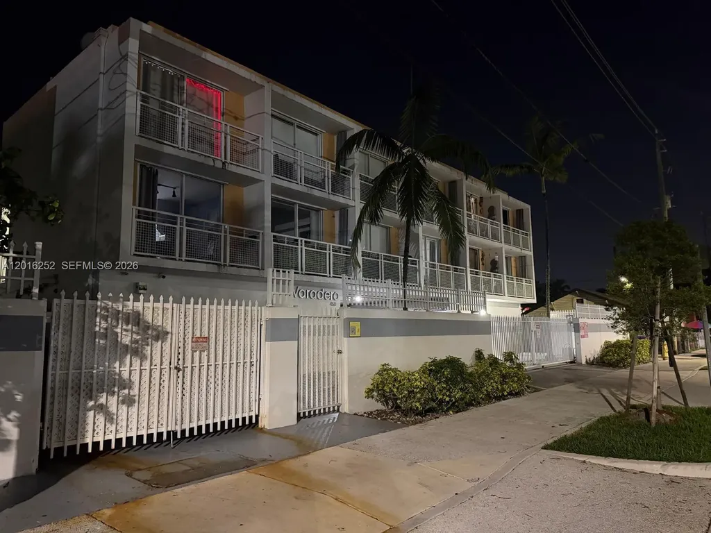 450 SW 3rd Street Miami FL 33130