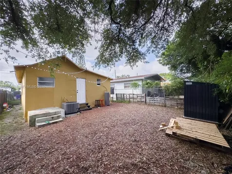 1669 NW 70th Street Miami FL 33147
