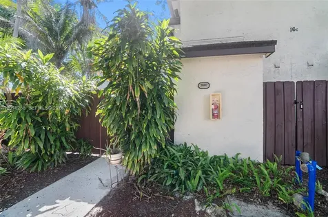 3607 Cocoplum Circle Coconut Creek FL 33063