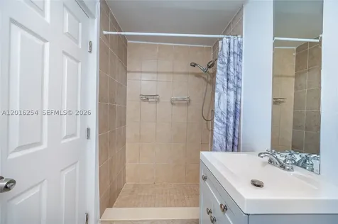 9050 NW 31st Avenue Miami FL 33147