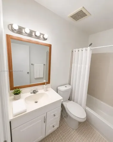 18051 NW 68th Avenue Hialeah FL 33015