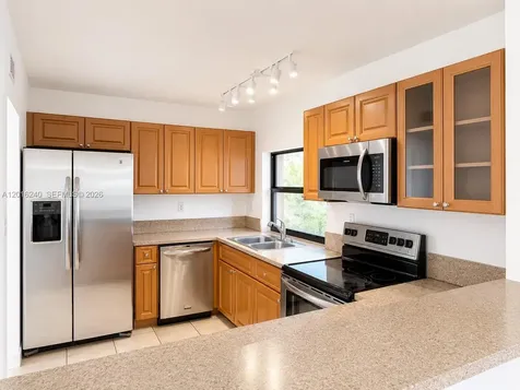 555 NE 30th Street Miami FL 33137