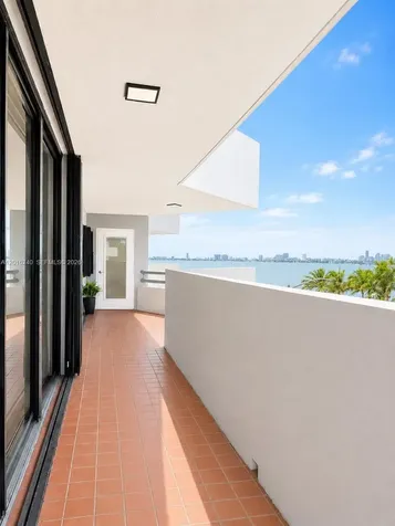 555 NE 30th Street Miami FL 33137
