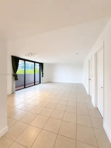 555 NE 30th Street Miami FL 33137