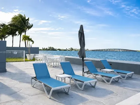 555 NE 30th Street Miami FL 33137