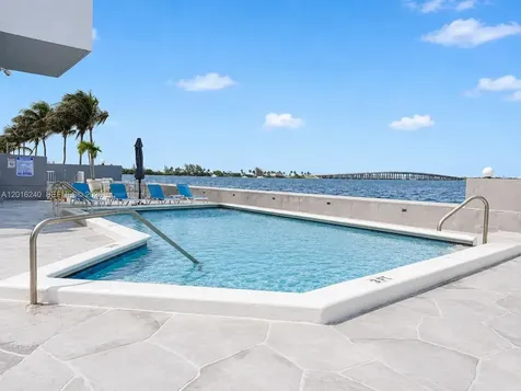 555 NE 30th Street Miami FL 33137