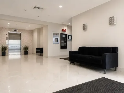 555 NE 30th Street Miami FL 33137