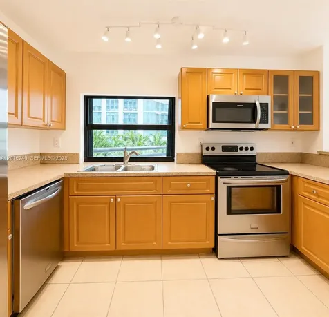 555 NE 30th Street Miami FL 33137